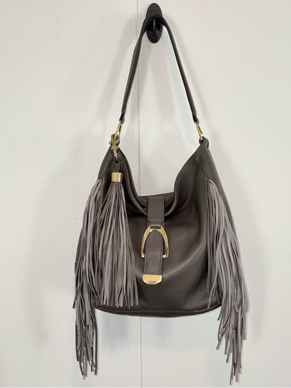 G.I.L.I. Genuine Leather Stirrup Fringe Hobo Shoulder Bag Gray Gold Hardware